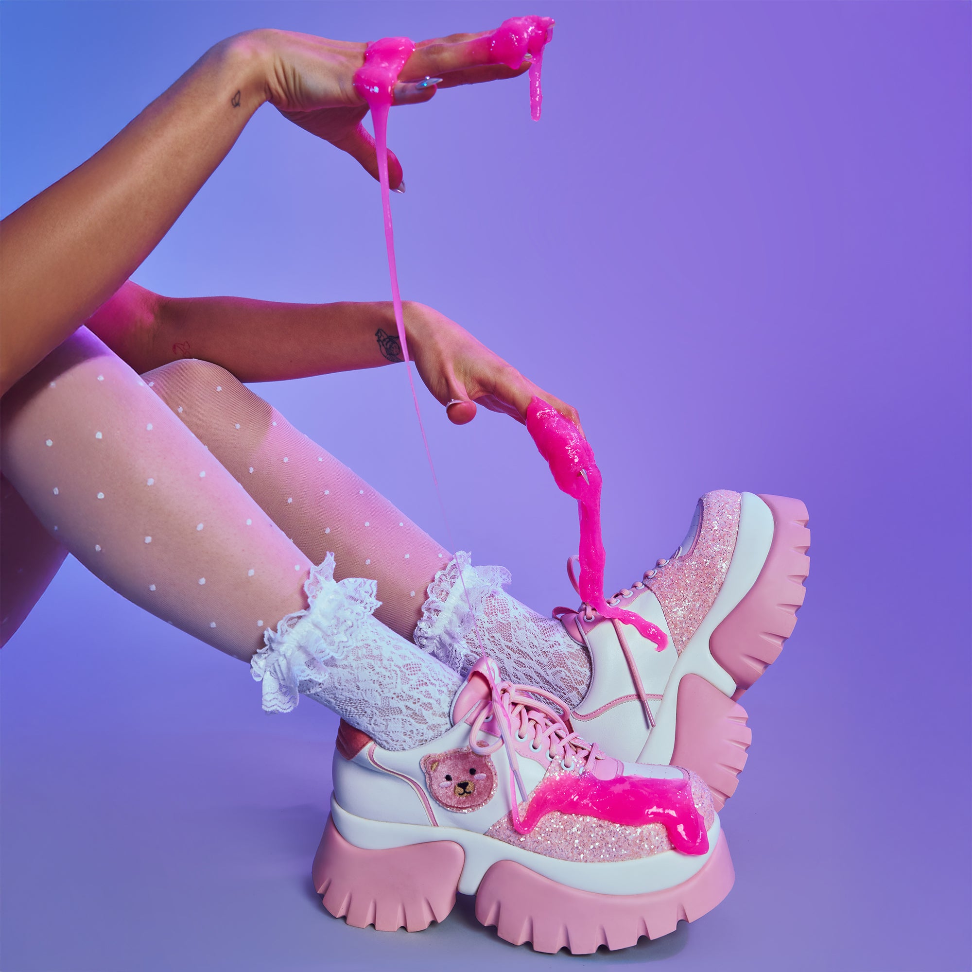 KOI_Bear Blushes Chunky Glitter Trainers_mod1