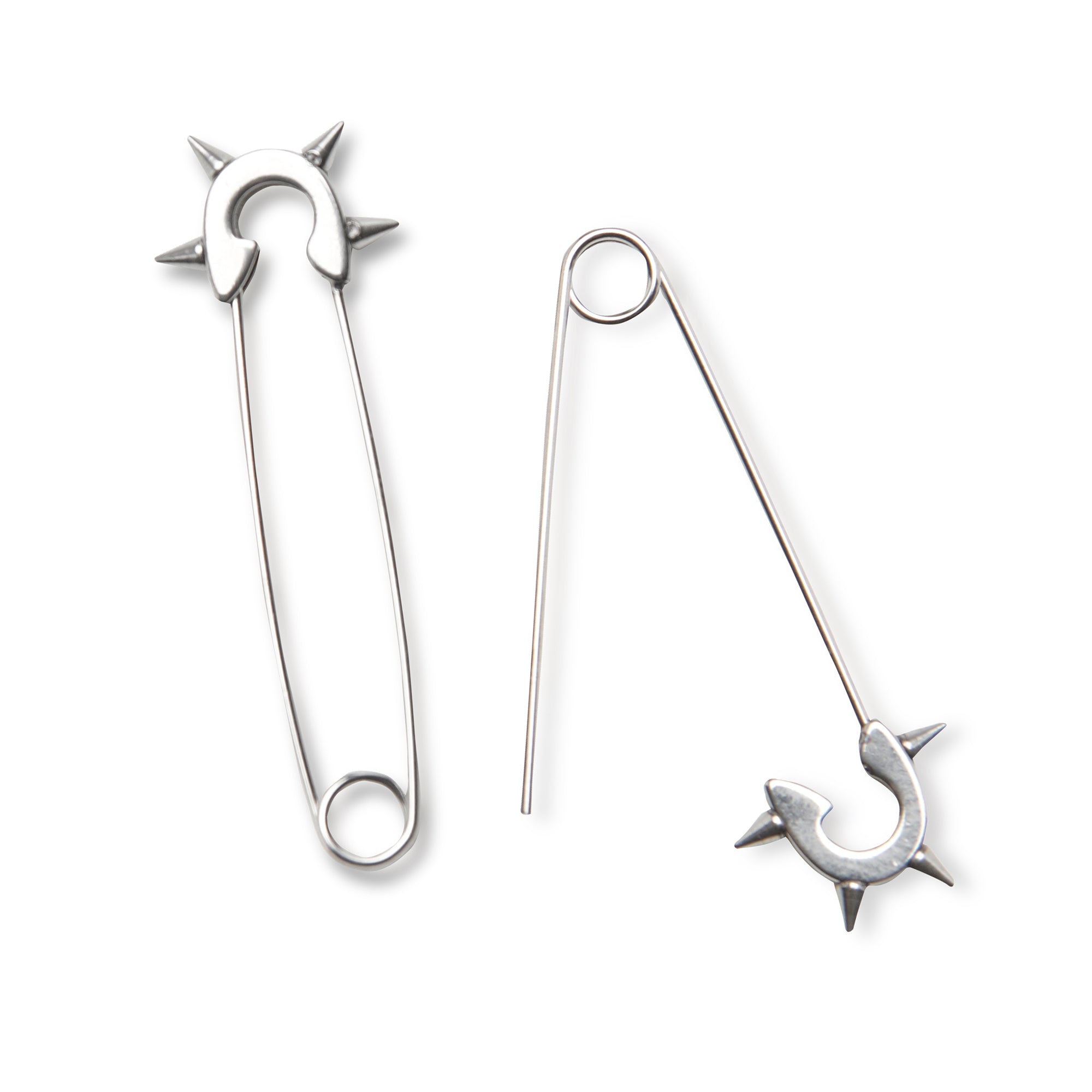safetypinclasp